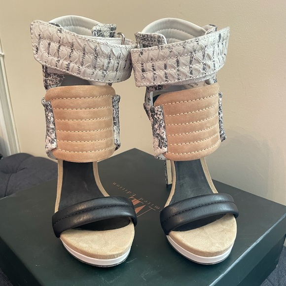 Platform snakeskin heeled sandals - Picture 2 of 6